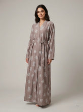 Load image into Gallery viewer, Lara maxi dress
